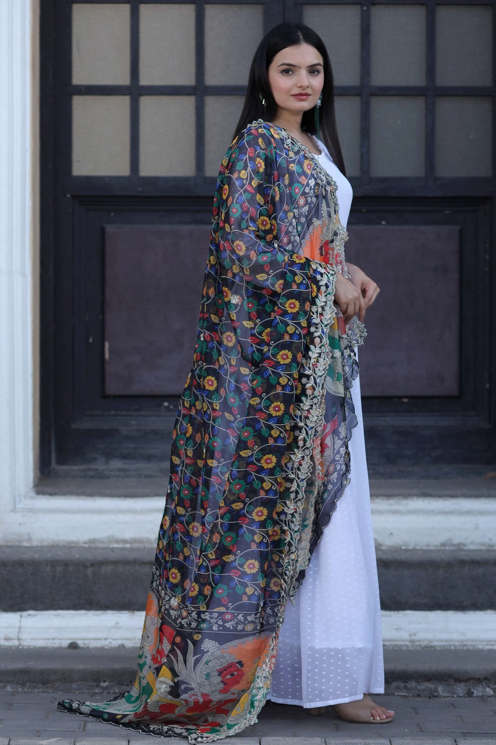 Elegant Black Georgette Gown with Organza Dupatta ? Designer Kalamkari & Leheriya Print Ensemble