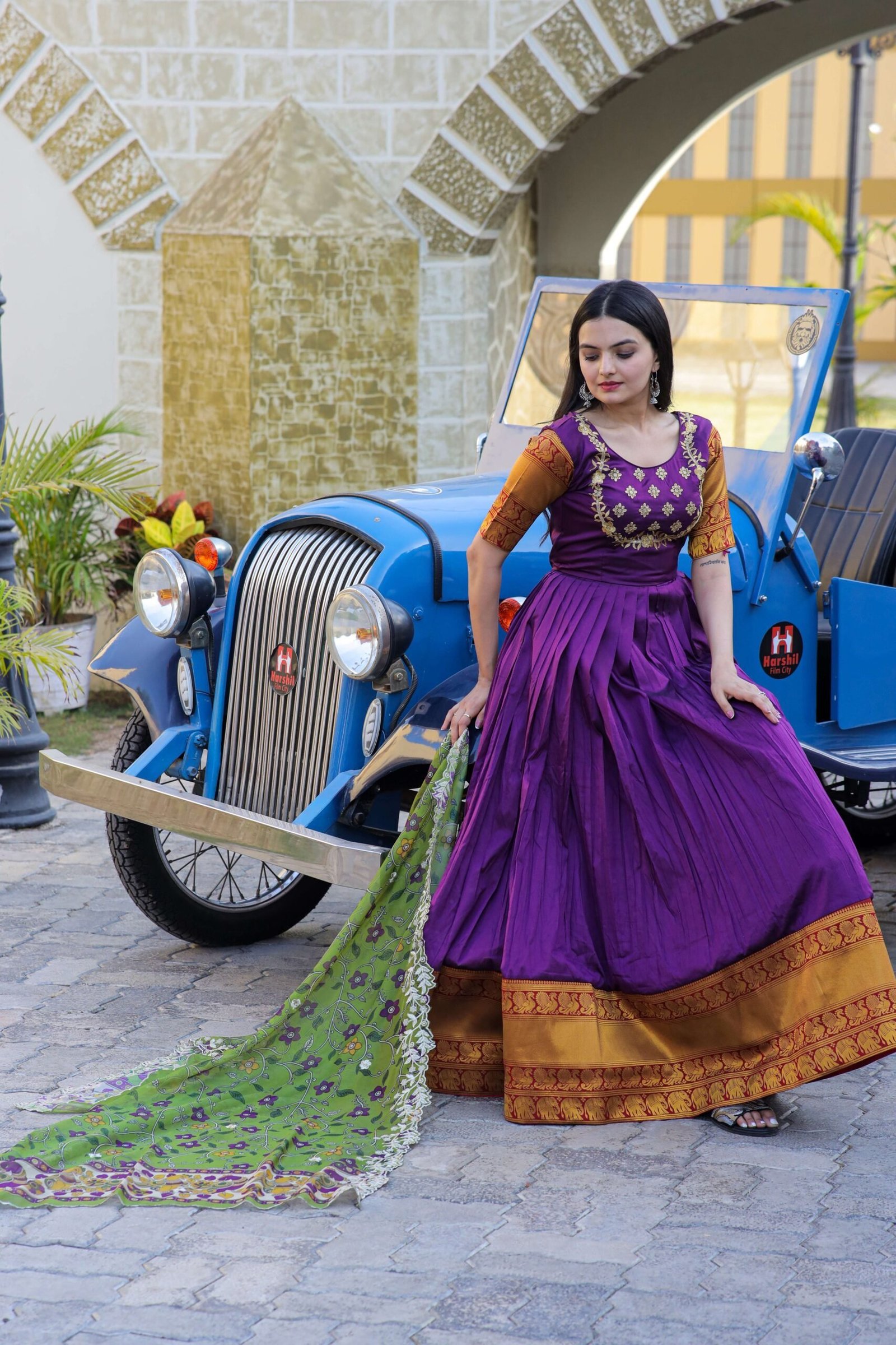 Green Premium Silk Designer Gown with Jequard Weaving & Embroidered Dupatta ? Ready-to-Wear Set