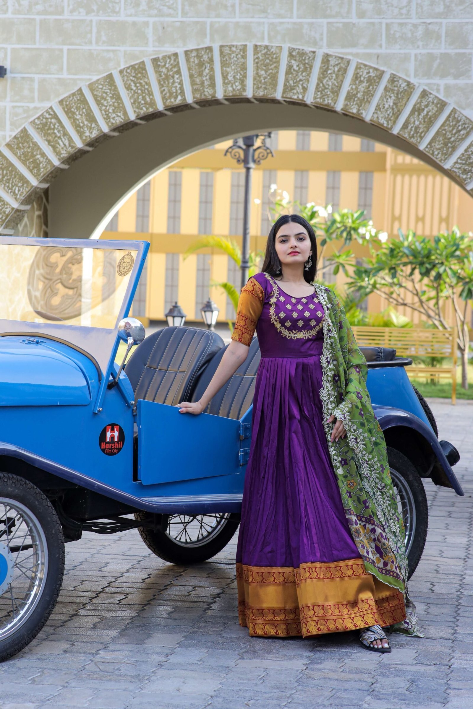Green Premium Silk Designer Gown with Jequard Weaving & Embroidered Dupatta ? Ready-to-Wear Set