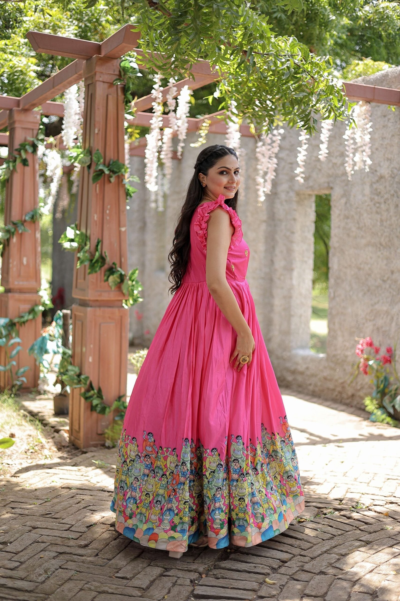 Pink Designer Dola Silk Printed Gown ? Sleeveless Fancy Square Neck Ready-to-Wear Dress