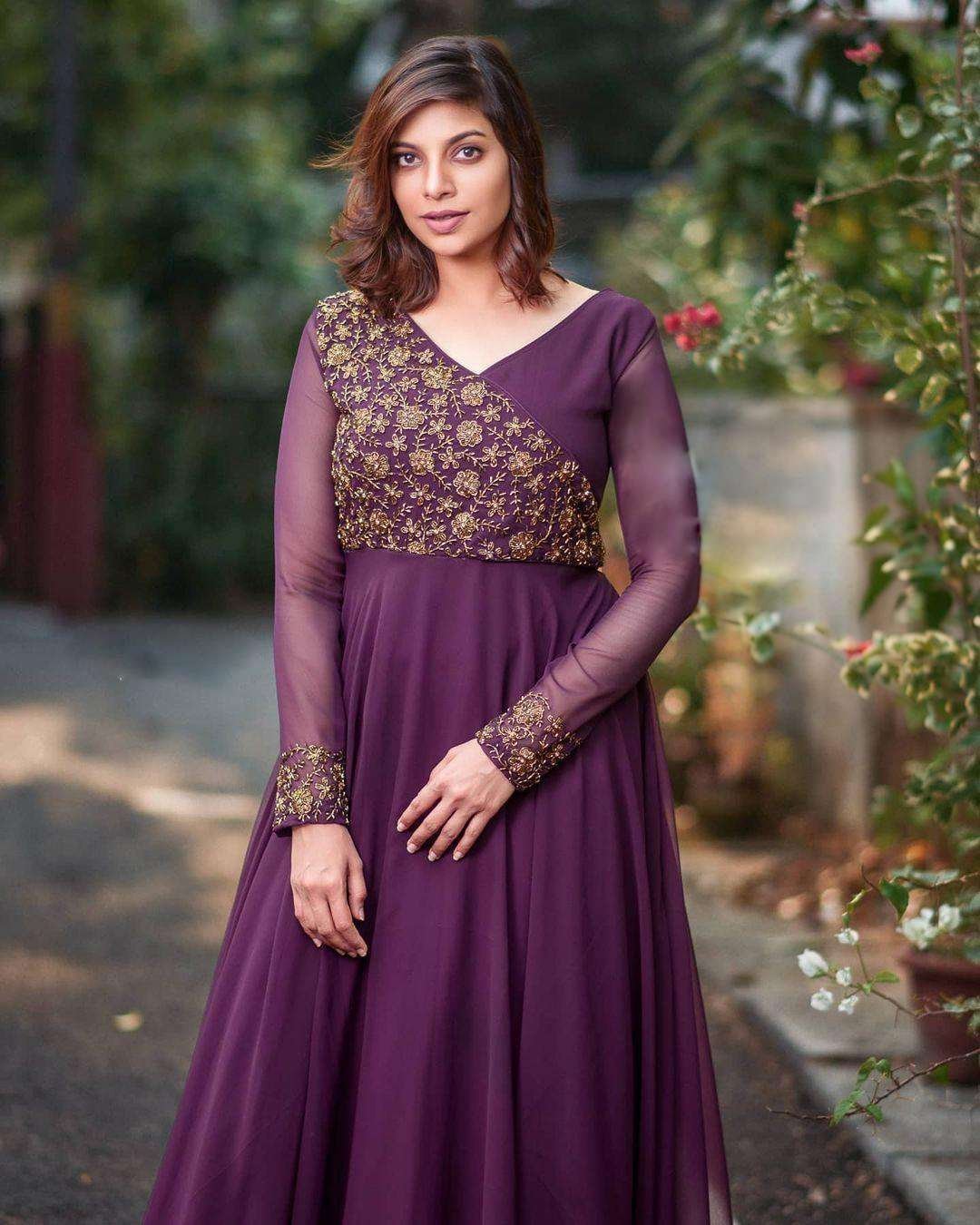 Purple Elegant Faux Blooming Designer Gown with Rich Embroidery ? Premium Ready-to-Wear Dress