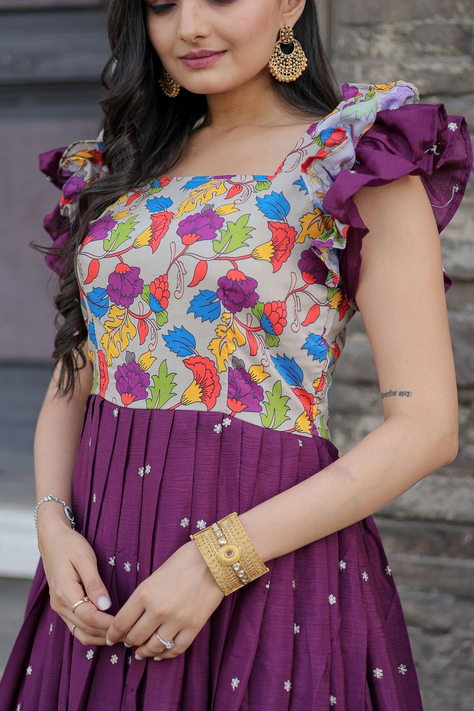 Wine Maslin & Chinon Designer Gown with Embroidery ? Elegant Ready-to-Wear Women?s Dress